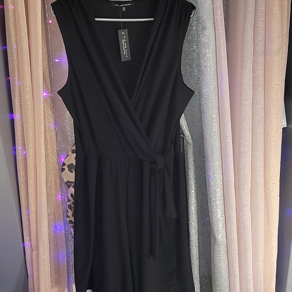 Size XL Nik And Nash Romper